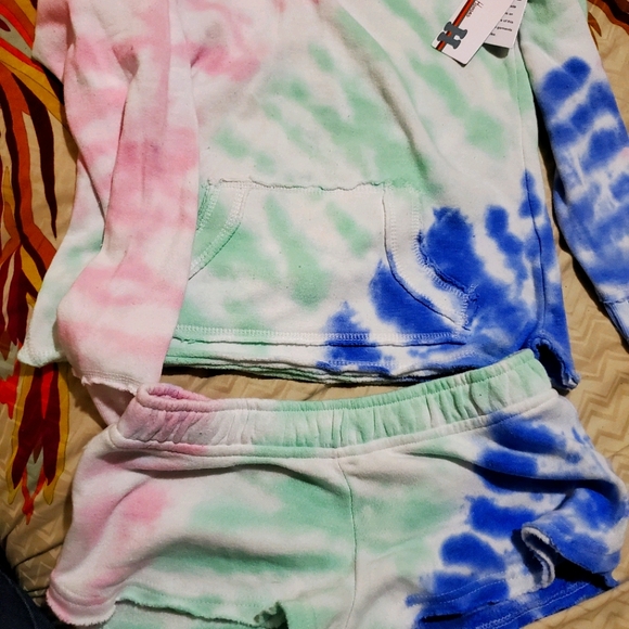 2 piece loungewear set - Picture 3 of 3